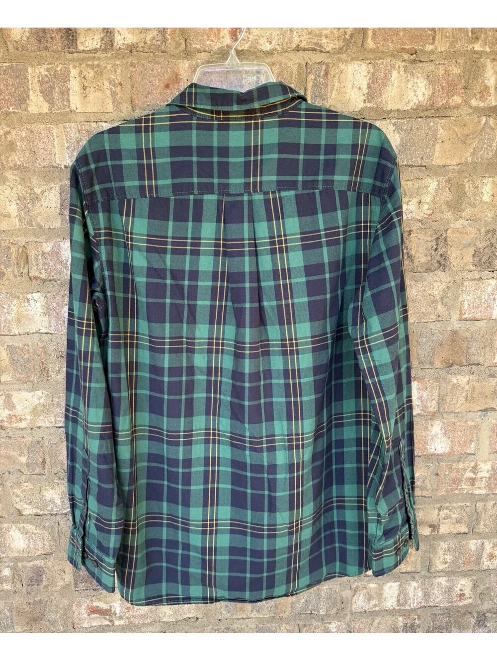 The North Face Green & Navy Plaid Button Down L/S Men’s Woven Shirt Size Medium